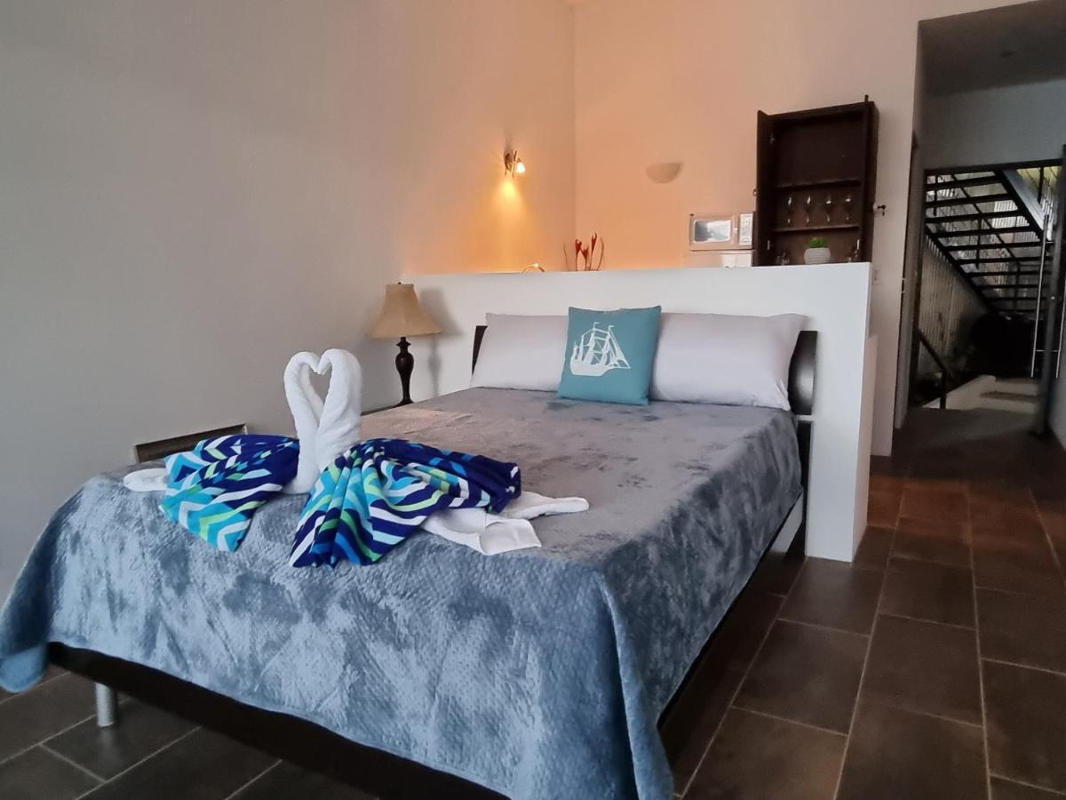 Vista Ocean Suites Boutique Hotel Event Venue 曼努埃尔安东尼奥 外观 照片